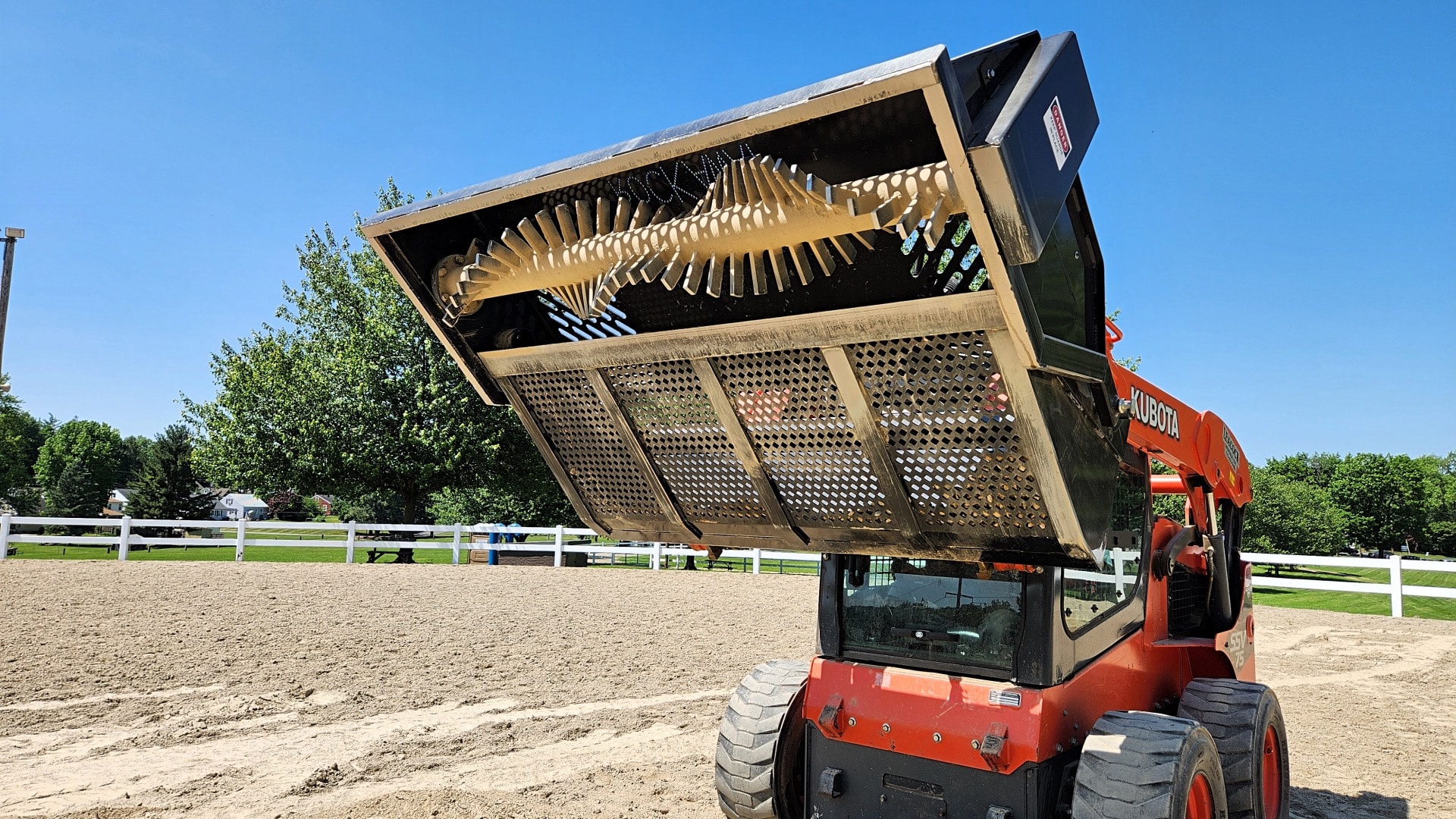 rockaway-skid-steer-power-rake-with-screening-bucket