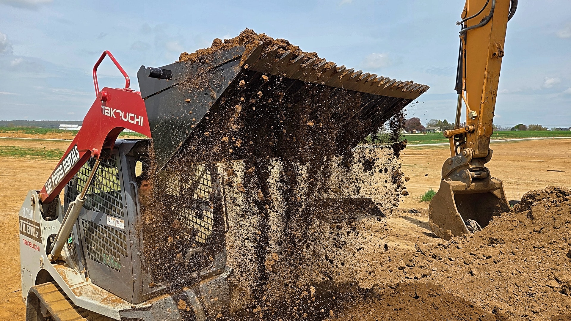 rockaway-skeleton-bucket-for-skid-steer-and-tractor